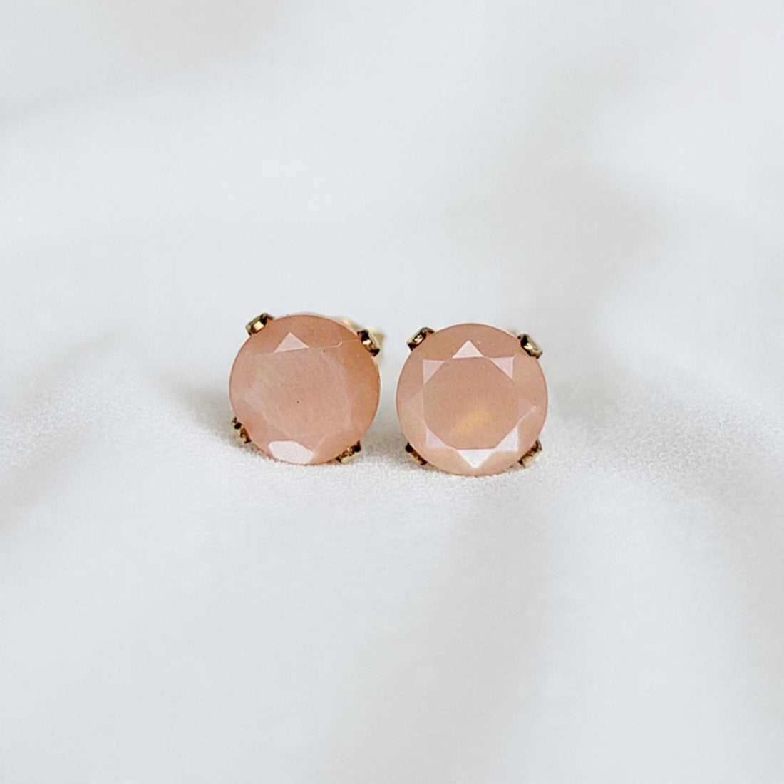 How to Find Your Signature Jewelry Style