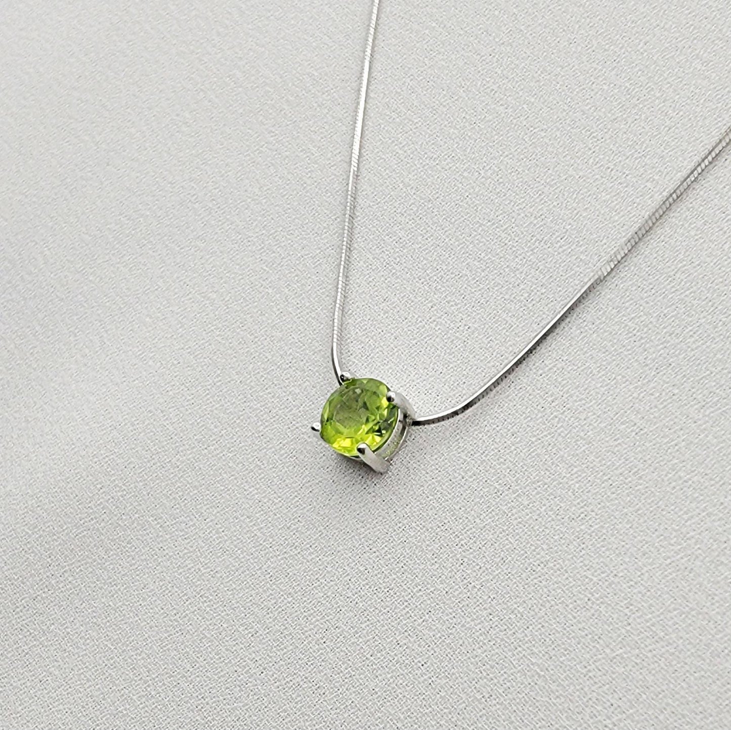 925 Sterling Silver Peridot Pendant Necklace - Rose Gold Peridot Gemstone Charm Necklace - .925 Silver Chain Necklace