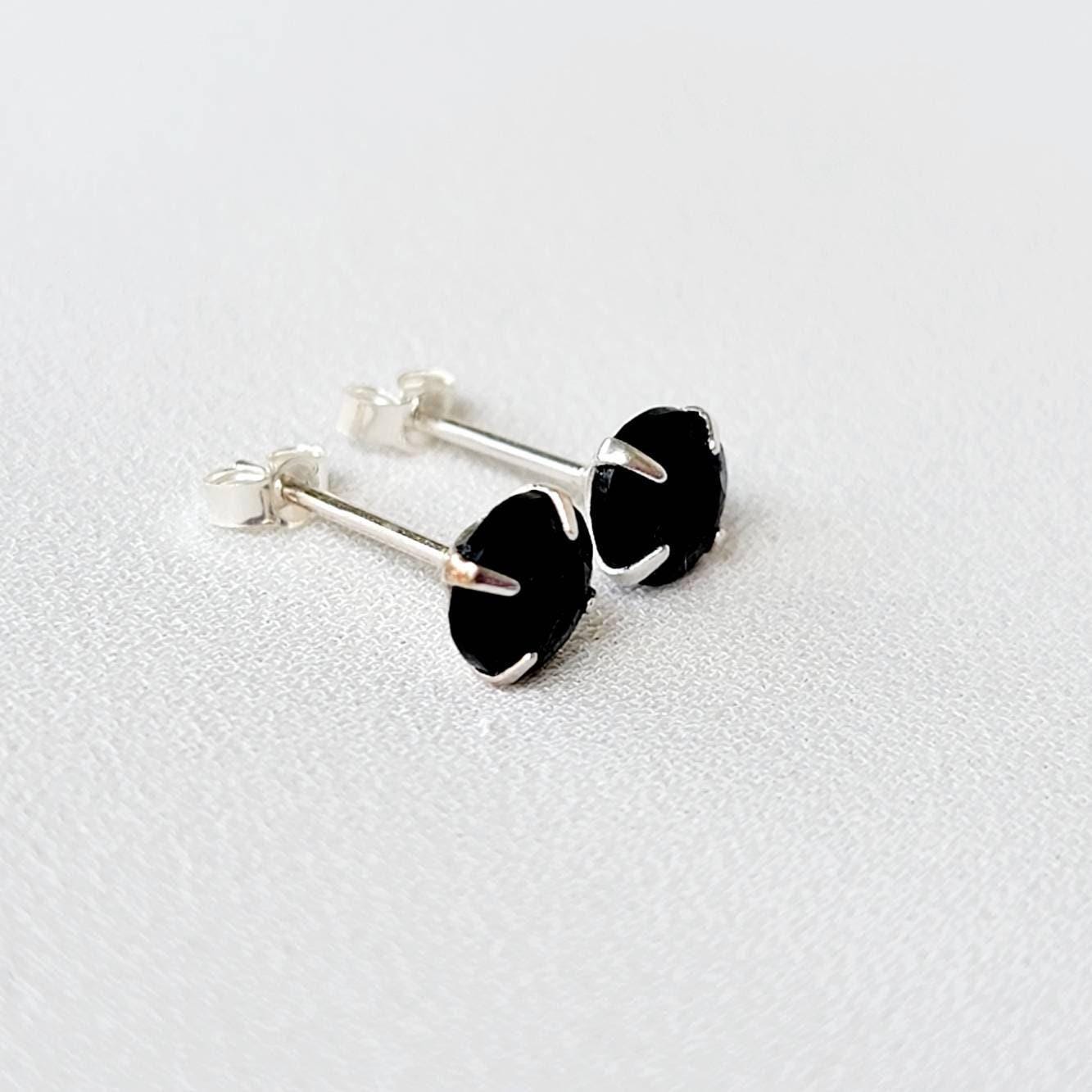 Black Onyx Stud Earrings – Sterling Silver or Gold Plated (3–6mm)