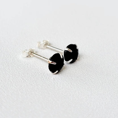 Black Onyx Stud Earrings – Sterling Silver or Gold Plated (3–6mm)